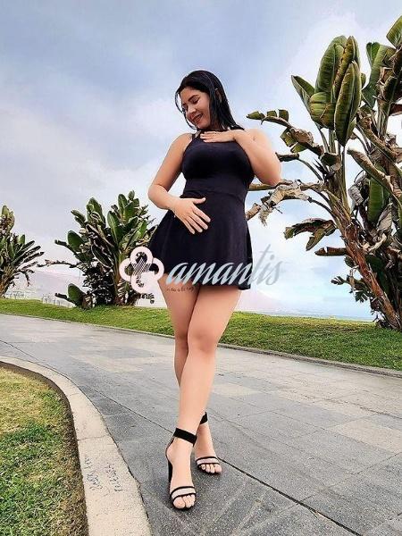 Erika Blanquita Rica😈Muy Cachonda🔥En La Cama💦